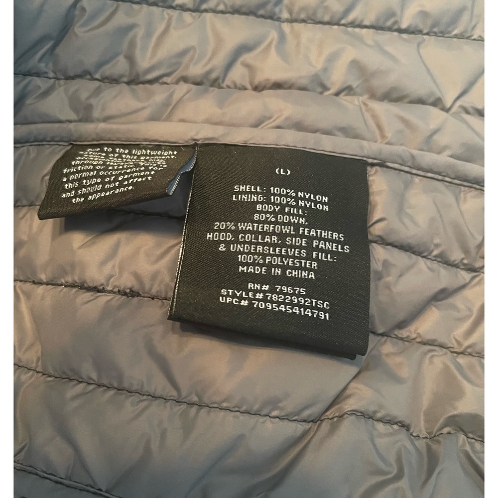 London Fog Puffer Coat. Stylish Blue, L, Nylon Removable hood. New never worn!